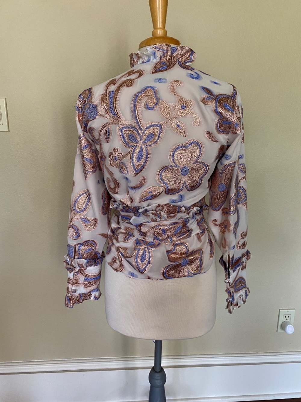 Alexis Marceau Ruffle wrap Blouse - Picture 3 of 6
